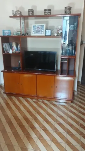 Estante completa.