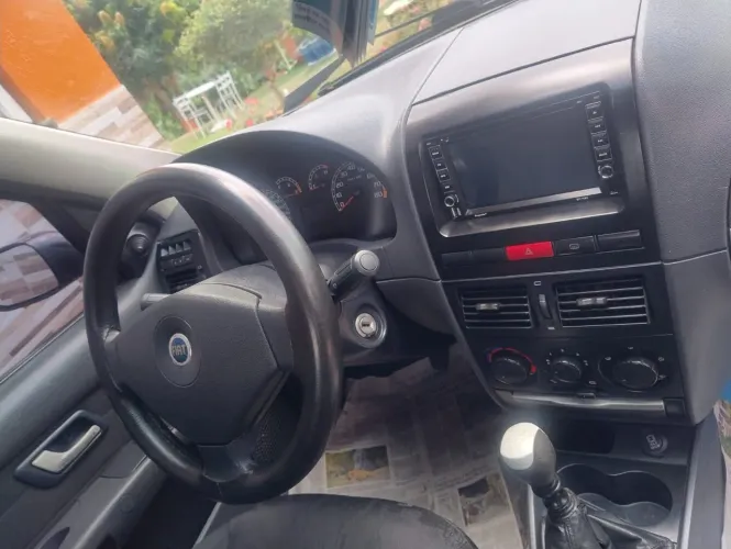 Fiat Siena ELX 1.0 MPI Fire/fire Flex 8V 4P 2005