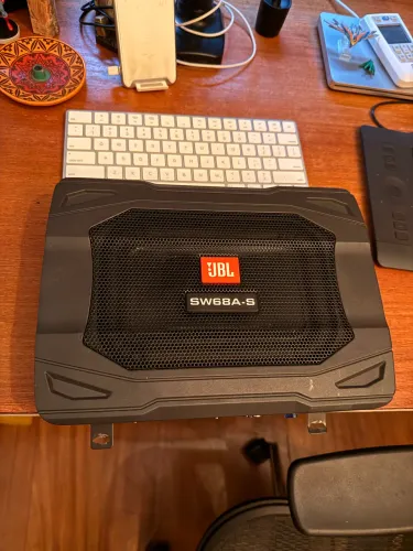 Caixa slim jbl