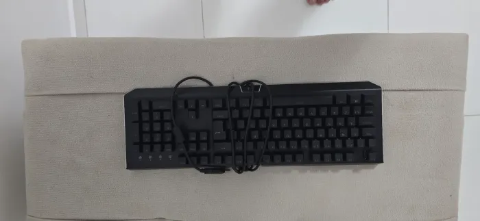 Teclado mecânico Warrior Kane