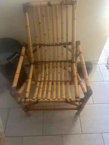 3 cadeiras de bambu tecelão