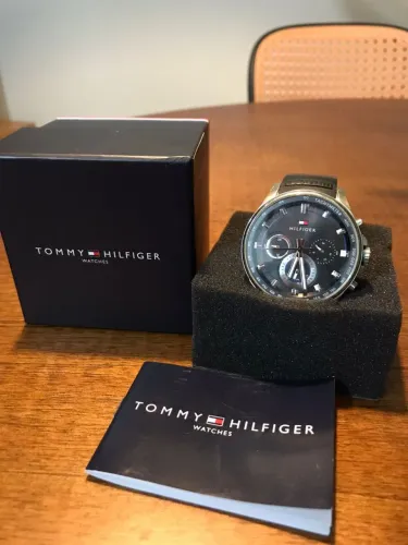 Relógio Tommy Hilfiger Original Masculino - Excelente estado 