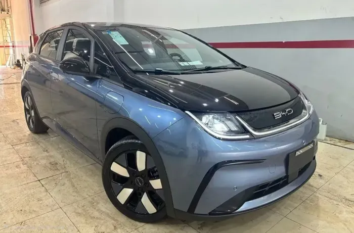 BYD Dolphin Plus (Elétrico) 2025