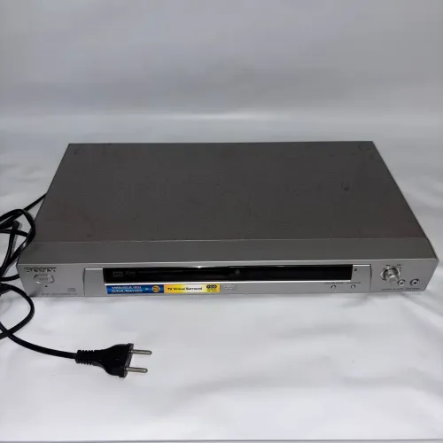 CD e DVD player Sony DVPNS315 sem controle / no estado