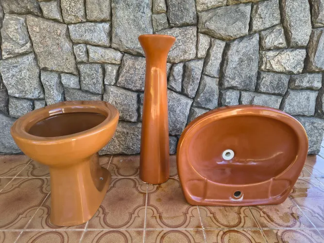 Kit banheiro com pia e vaso