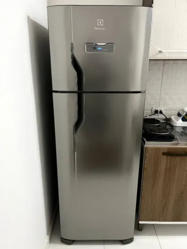 Geladeira Electrolux Duplex Frost Free Inox
