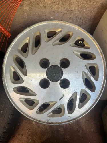 Par de rodas do monza