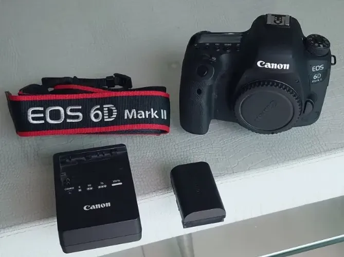Canon EOS 6D Mark II (corpo) - Excelente estado de conservação