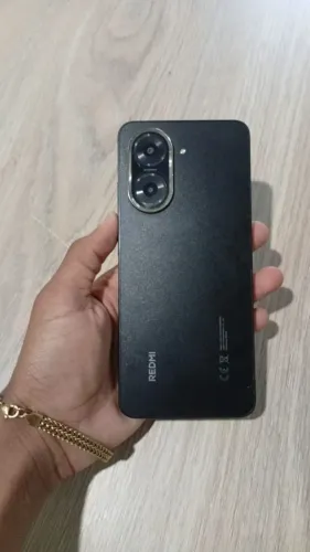 CELULAR EM ÓTIMO ESTADO!