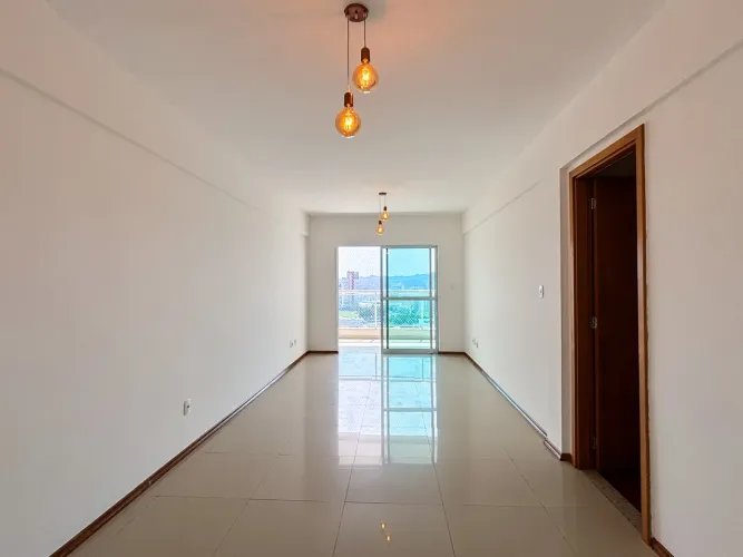 3 quartos em condomínio clube com varanda e vista para venda