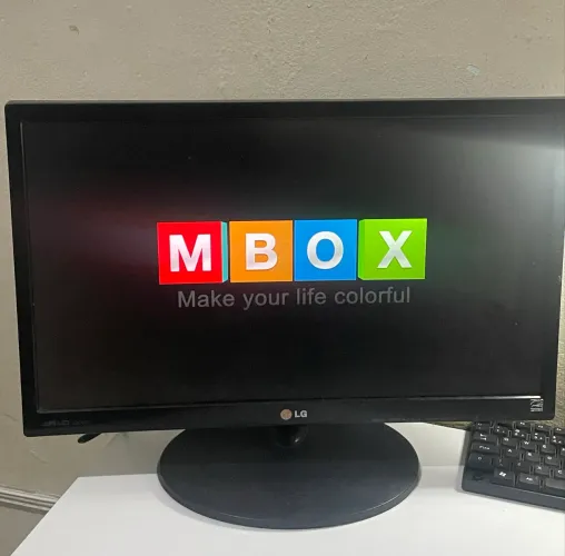 Monitor 21 polegadas