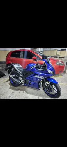 YAMAHA R3 2022