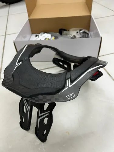 Protetor de pescoço LEATT 6.5