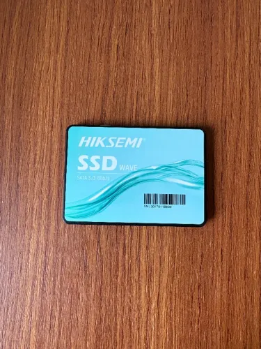 SSD Hiksemi 256GB Sata Novo