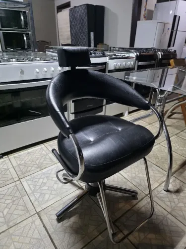 Cadeira para Salão de Cabeleireiro + entrega grátis em Sorocaba.