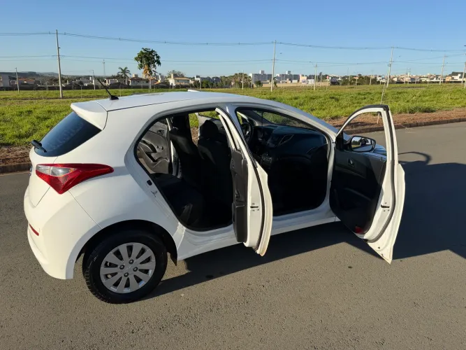 Hyundai HB20 Comf./c.plus/c.style 1.0 Flex 12V 2017