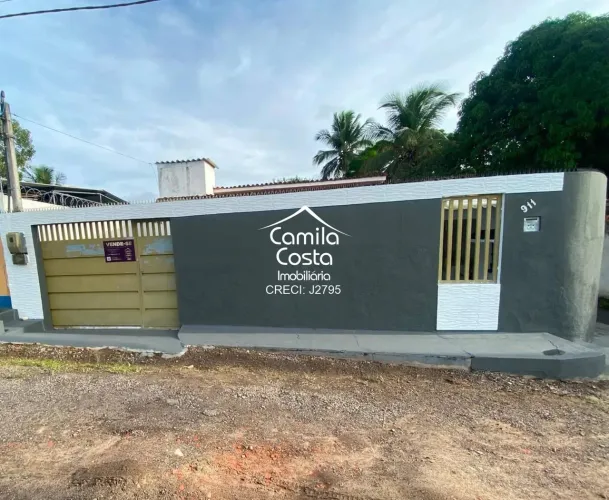 Casa à Venda em Alagoinhas Velha