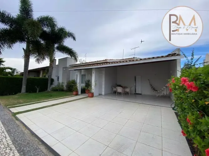 Casa em Condomínio Fechado - 3/4 | 250 m² - R$ 780.000 - SIM - Feira de Santana/BA