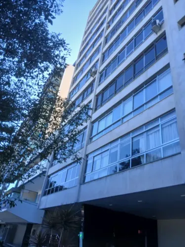 Imóvel para aluguel na Av. Jorn. Alberto Francisco Torres, 341 Apto 501/BL.B