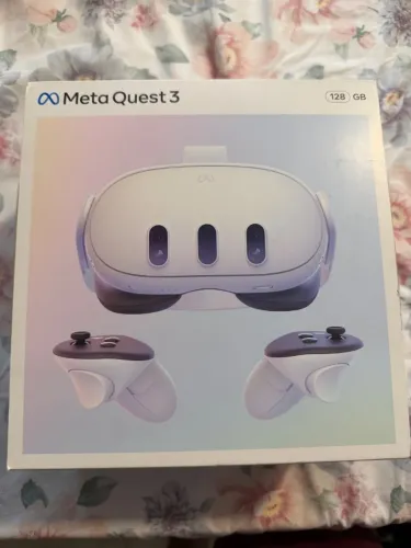 Meta Quest 3 128gb + Elite strap com bateria e alça knucles para controles