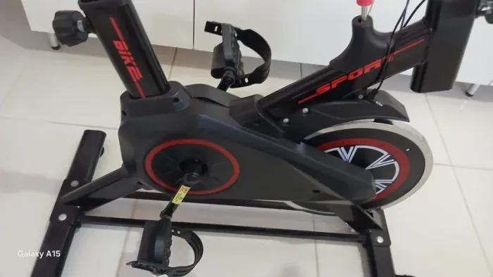 BICICLETA ERGOMETRICA USADA - PORÊM SEM TEMPO DE USO