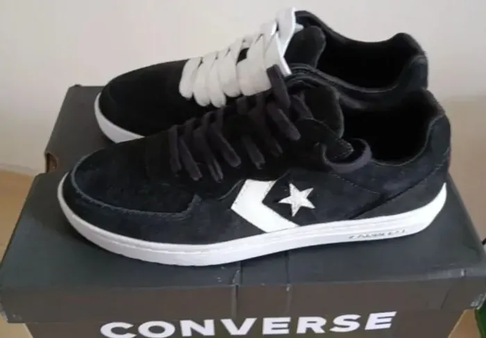 Converse Rival V2 Preto