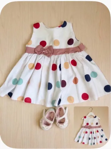 Vestido Infantil Bolinhas Coloridas / Festa - Tamanho M (4 a 6 meses)