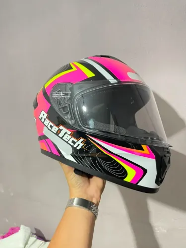 Capacete Race Tech tamanho 36!