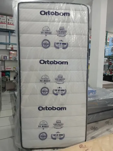 Colchão Solteiro de espumas novos 