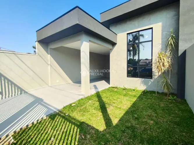 Casa com 3 dormitórios à venda, 101 m² por R$ 689.000,00 - Cidade Jardim - São José dos Pi