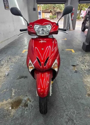 Vende-se Honda Lead Impecável 