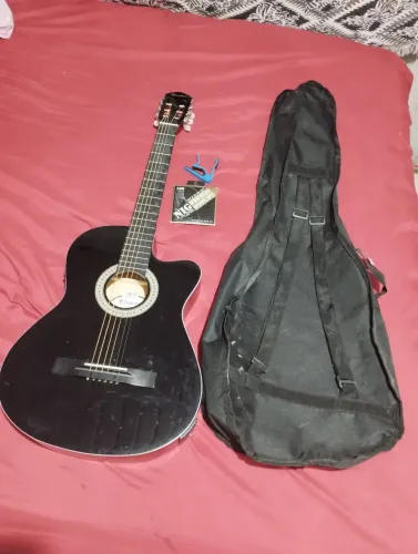 Violão Giannini