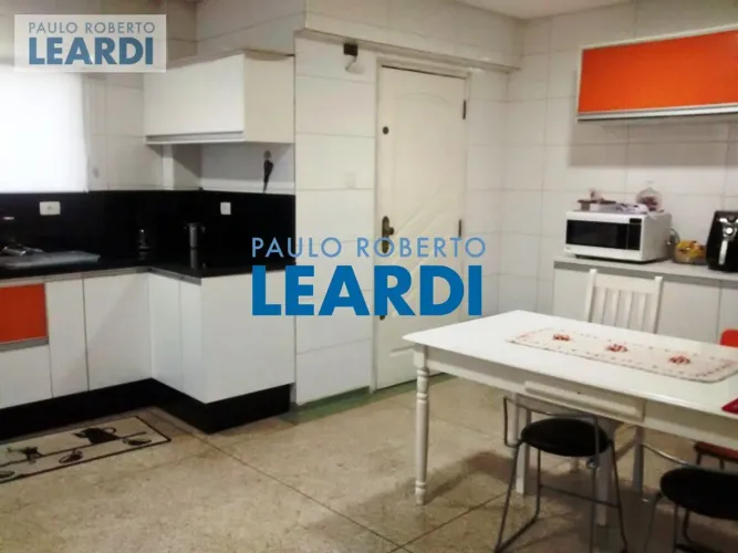 APARTAMENTO - CENTRO - SP