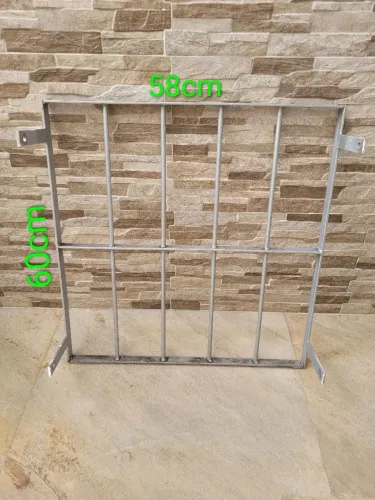 Vendo Grade para Janela