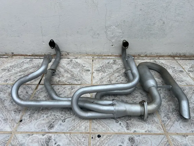 Escapamento 4x1 variant