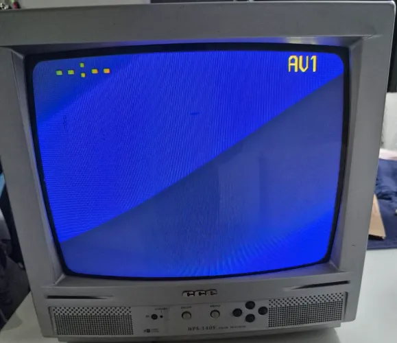 TV de Tubo CCE Antiga (HPS-1405) - Funcionando Perfeitamente!