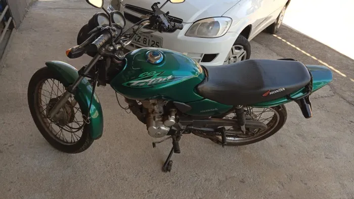 Moto Titan KSE