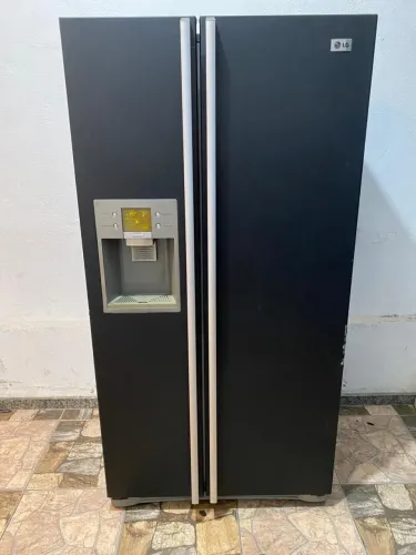 Geladeira LG side-by-side 110v