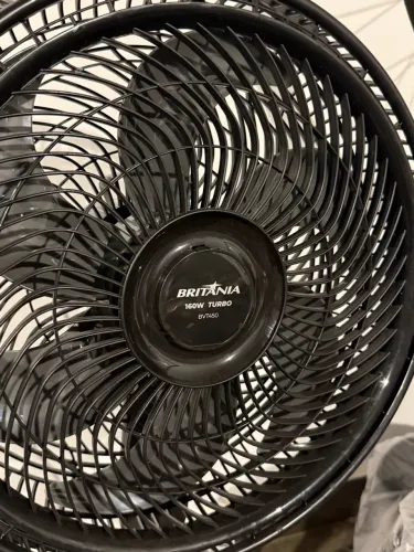 Ventilador de coluna Britânia 11V 40cm