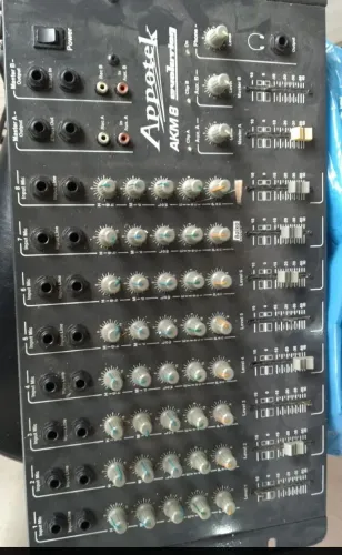 Mesa de som