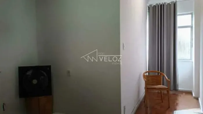 Apartamento - / Residencial / Flamengo