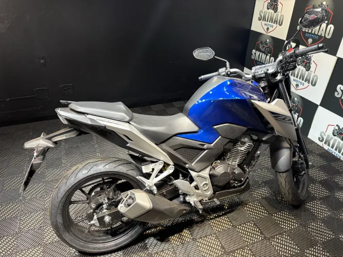 CB300F TWISTER 