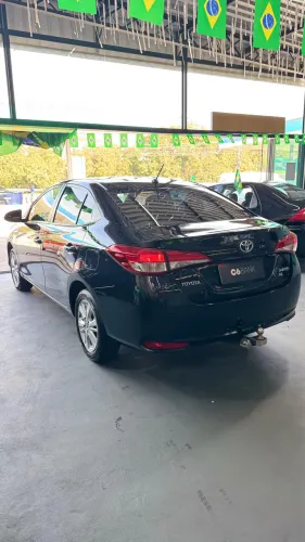 Toyota Yaris XL Sedan 1.5 Flex 16V 4P Aut. 2019