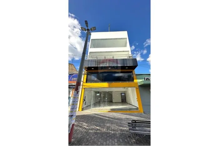 Ponto Comercial Pronto no Centro de Jequié!