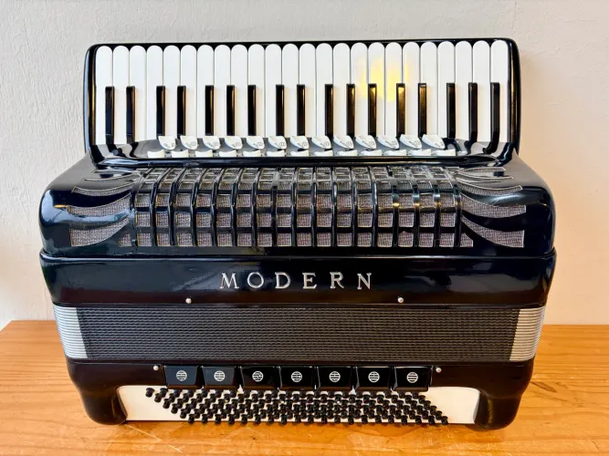 Acordeon Borsini 120bx