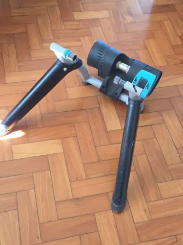Rolo de treinamento Tacx Bushido