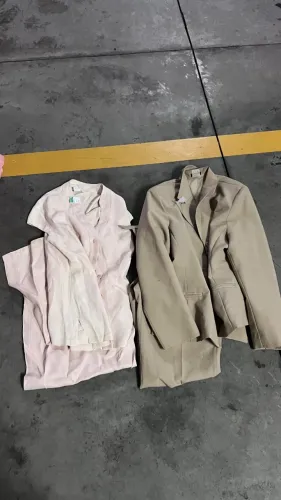 Lote de roupa 5 reais cada peça