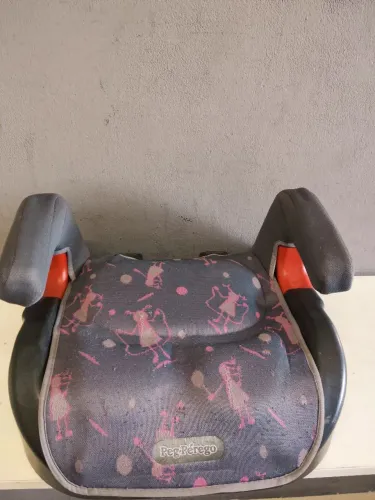 Assento de elevação Peg Perego Rosa de 15 até 36kg Higienizado