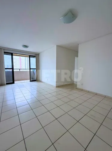 Apartamento para locação no Edf. Monte Guararapes, 3 quartos, varanda, Petrolina