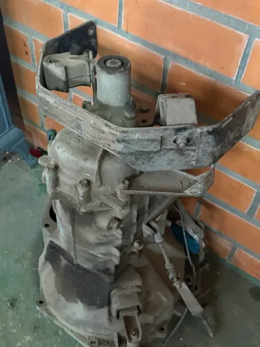 Kia Konbo motor caixa e diferencial